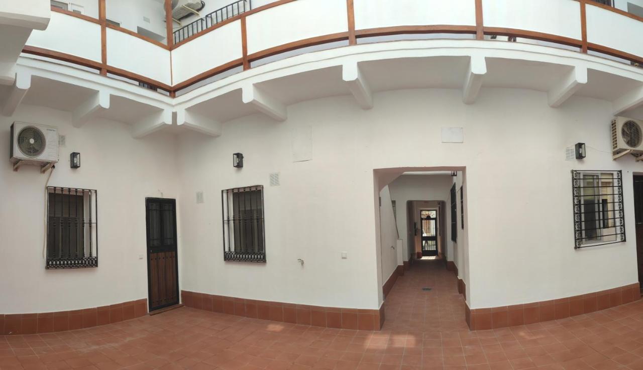 Sueños de Azahar Palacio Viana con wifi y parking gratuito para coche de longitud inferior a 4'700m Córdoba Exterior foto